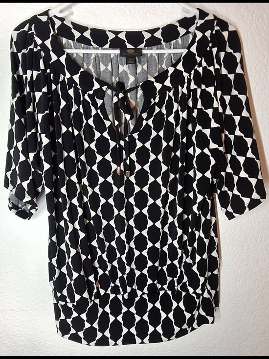 JM Collection Tops - JM Collection Black & White Geometric Tie-Neck Tunic